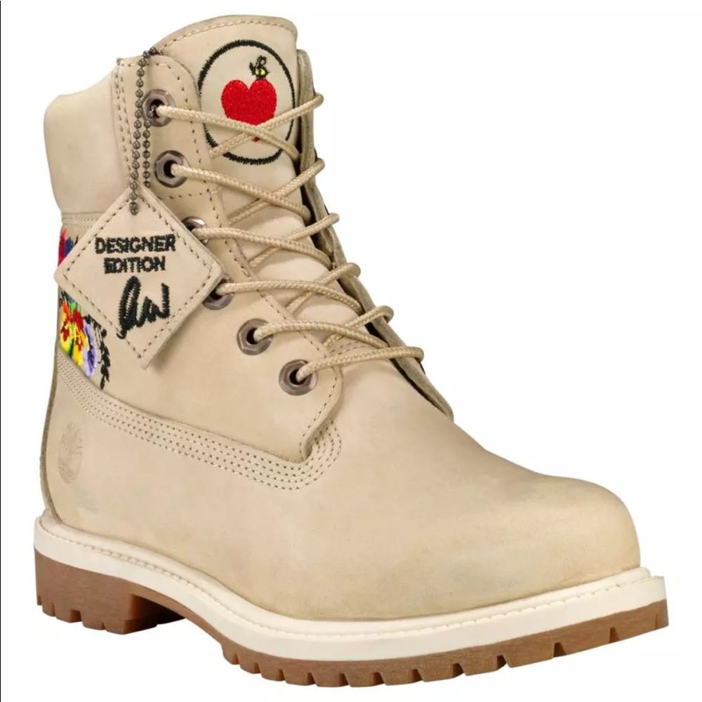 Timberland 6 inch limited release women’s boots